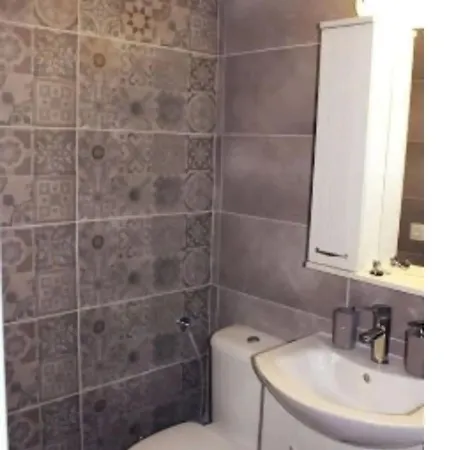 Amazing 10 Minutes To Center No1 Apartment